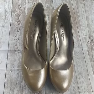 Christian Siriano(for Payless) Gold Pump